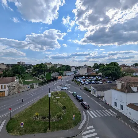 Apartment Chic With Parking Mantes-la-Jolie